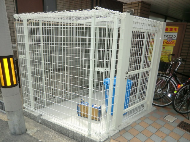 シャルム十三のその他共用部分|ゴミ置き場