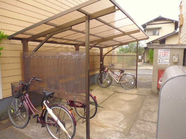 プレジール堀Ａのその他共用部分|駐輪場