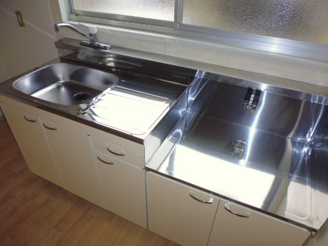 プレジール堀Ａのキッチン