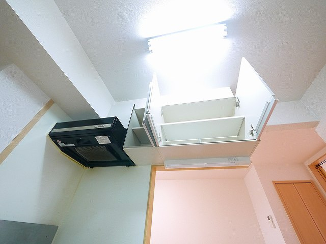 レジデンス西九条のキッチン|きれいなキッチンです