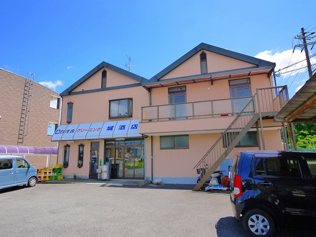 吐師久保　貸事務所の外観