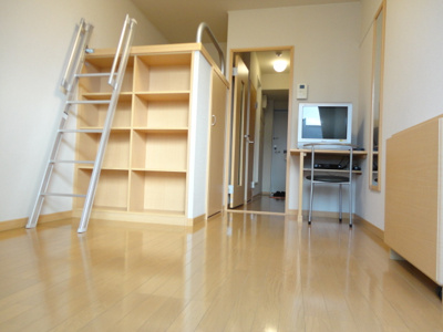 【居間・リビング】 | ライズフリー