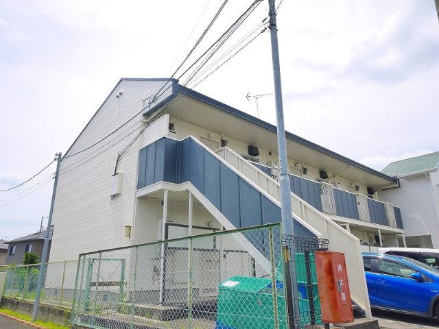 タウニィ西岡の外観