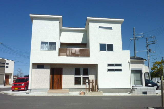 クロワールタウン津久野　堺市西区津久野町　新築一戸建ての外観|当社施工例