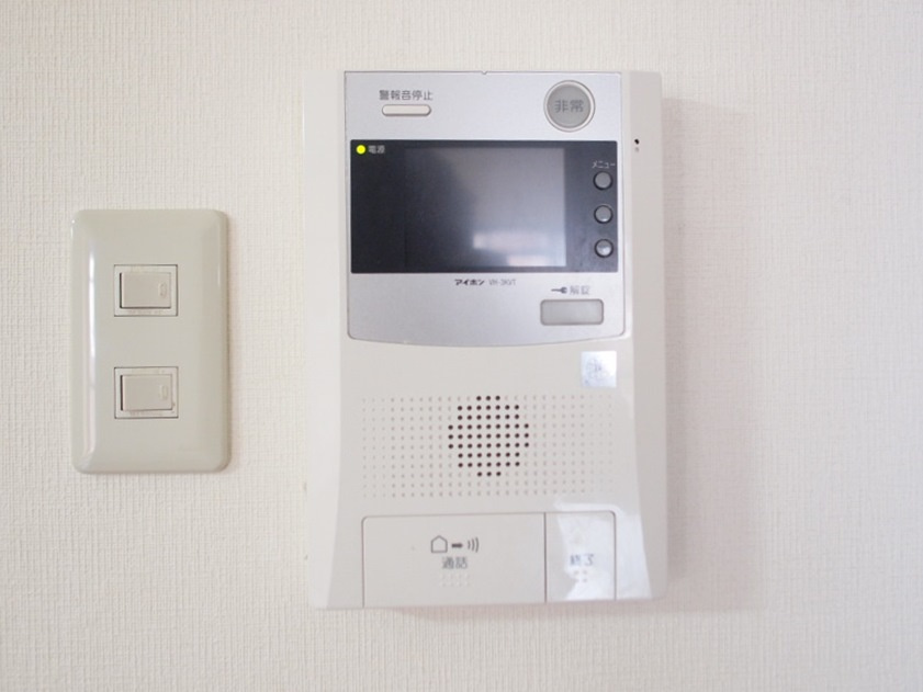 大阪市浪速区桜川１丁目の賃貸マンションのトイレ