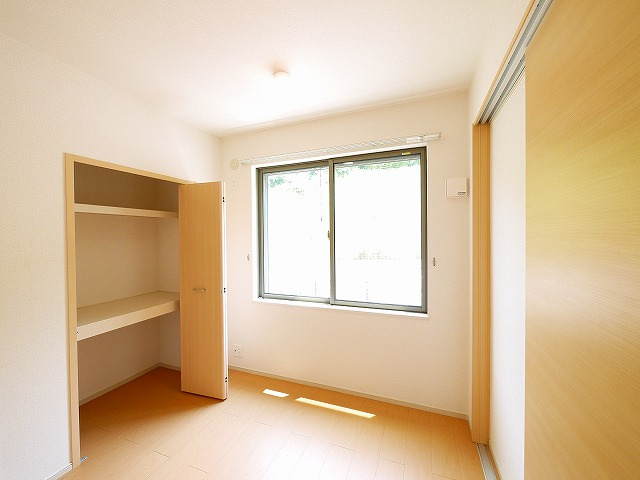 アルカンシエルコリーヌの収納|ちょっとした収納スペースも充実しています