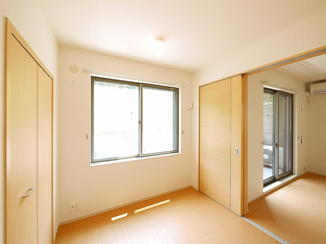 アルカンシエルコリーヌの洋室|広々とした洋室です