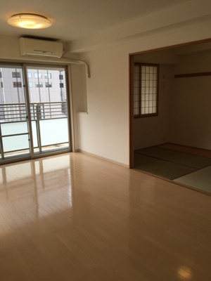 【洋室】 | ウェリス・ジオ梅田レジデンス