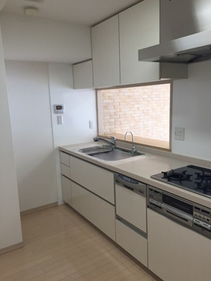 【キッチン】 | ウェリス・ジオ梅田レジデンス
