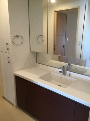 【独立洗面台】 | ウェリス・ジオ梅田レジデンス