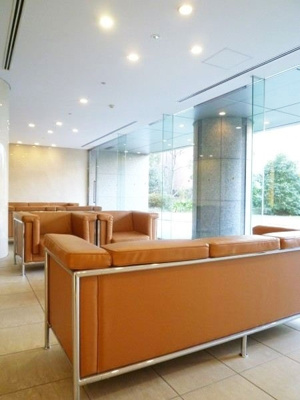 【ロビー】 | ミレニアムガーデンコート