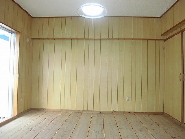 糸満市西崎町３丁目のアパートの内装