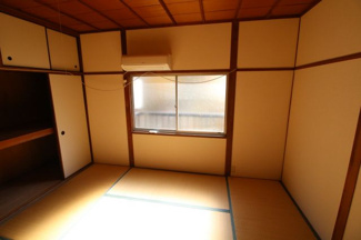 【寝室】