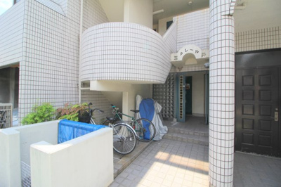 【エントランス】 | クレール玉井