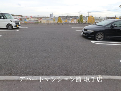 【駐車場】 | スリーゼ