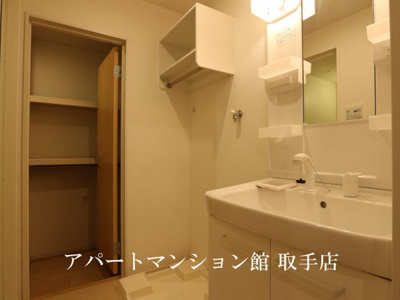  | スリーゼ
