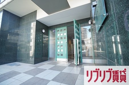 登戸N・Tステージのエントランス