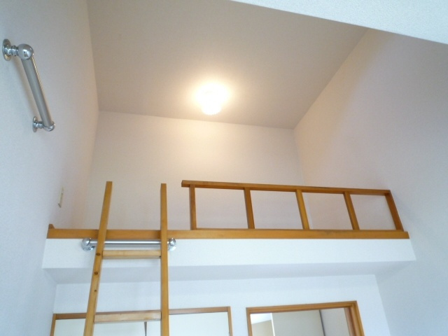 ハイツ菊水のその他|ロフト