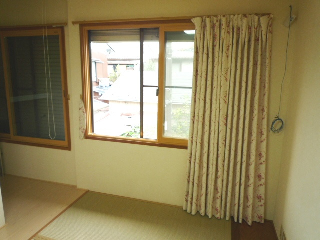 萩山町2丁目貸家の和室