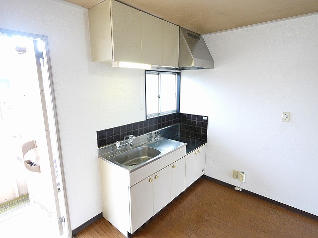 メゾン松塚のキッチン|使いやすいキッチンです