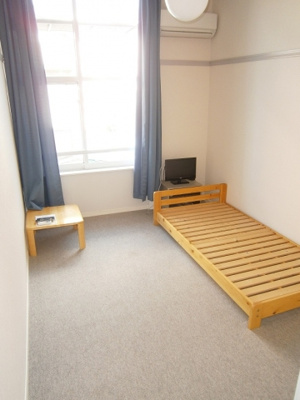 【内装】 | 東 | 家具家電が有る部屋と無い部屋があります。