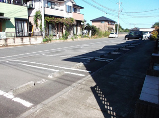 【駐車場】