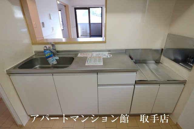 パーク・ヒルズ利根弐番館のキッチン