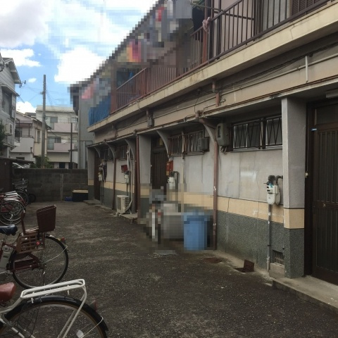 尼崎市若王寺２丁目の文化住宅の外観