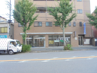 【外観】 | ウェル千里 | 旧インテリアショップ店舗★