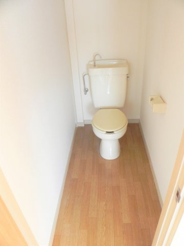 第一コーポ滝島のトイレ