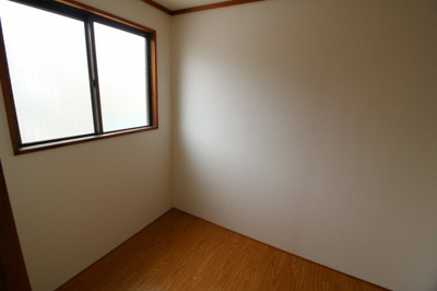 【洋室】 | 萬屋ビル