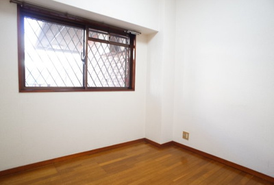 【洋室】 | ロイヤルメゾン富士 | 洋室