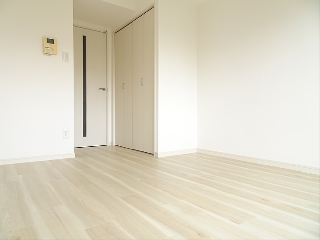 【洋室】 | エマーユパレス