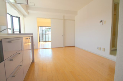 【居間・リビング】 | ＭＪＢハイツ | 別室の写真使用