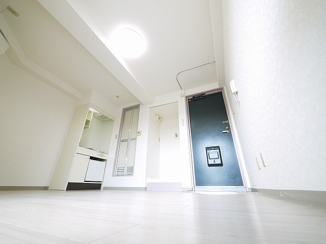 シティパレス富雄南の洋室