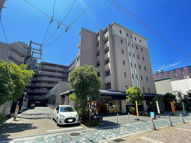 ファインフラッツ奈良町三条の外観