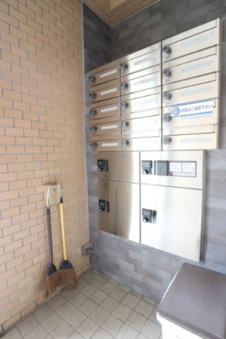 ドミプレリュード久米川のその他共用部分|集合ポスト、宅配ＢＯＸ