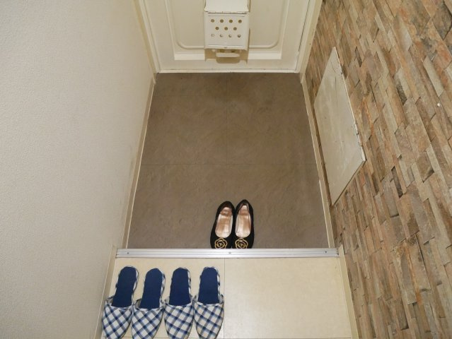 【玄関】 | ハイツ美園