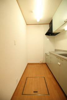 【キッチン】 | ラフォーレ栄町B棟 | 同施工会社同型タイプの別のお部屋です