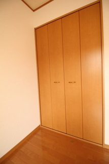 【収納】 | ラフォーレ栄町B棟 | 同施工会社同型タイプの別のお部屋です