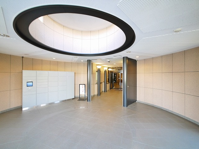 ヴィルヌーブ学園前Ⅰコンセルトのエントランス|清潔なエントランスです