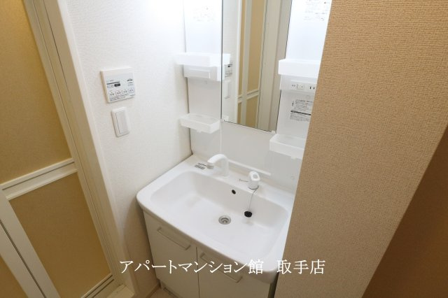 ラ・ルーチェＡの独立洗面台