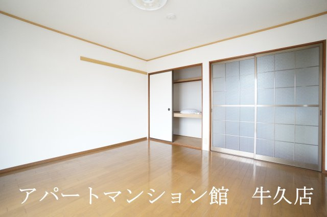 ライトハウスⅡの居間・リビング