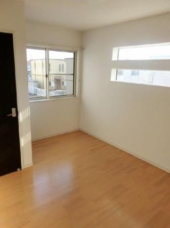 カーサフェリーチェの洋室