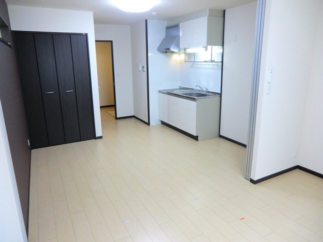 フジパレス淀川EASTの居間・リビング