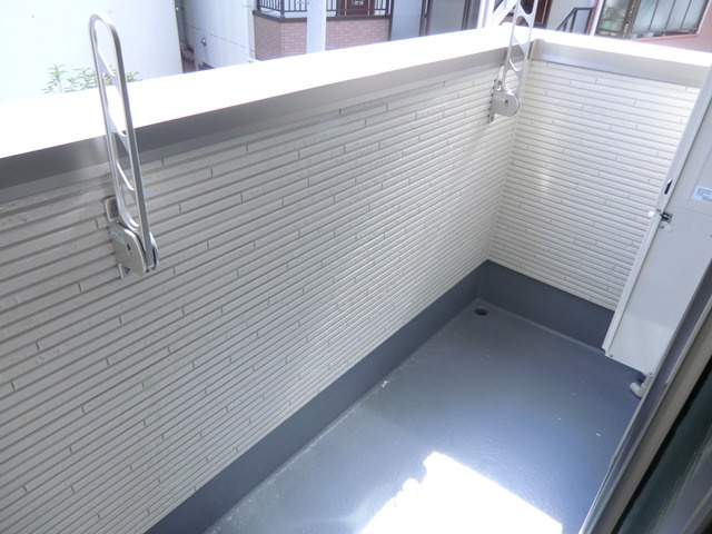 フジパレス淀川EASTのバルコニー