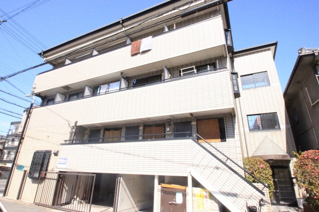 サンフォレストM-1番館の外観