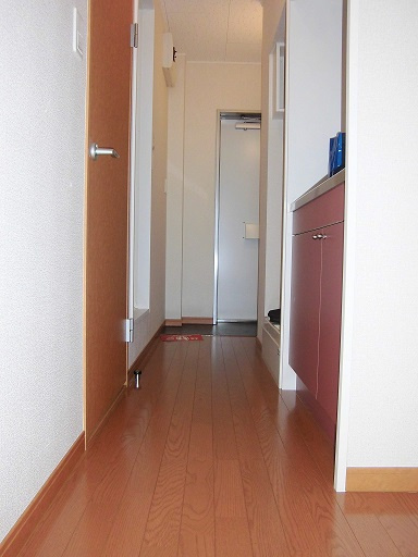 松風ハイツのエントランス