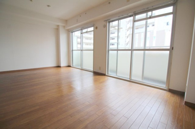 【居間・リビング】 | グランドール中桜塚