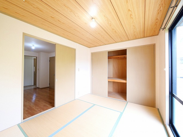 ビヨンドエミネンスの寝室